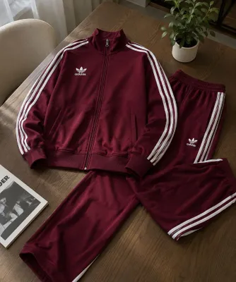 Спортивный костюм Adidas 1