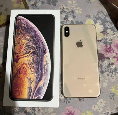 iPhone XS Max 1