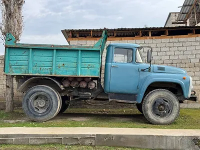 ZIL 130 самосвал срочно продаётся 1