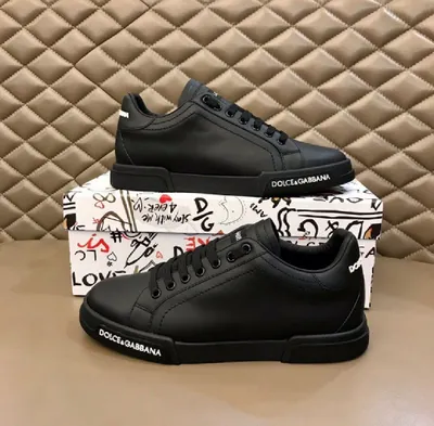 Dolce & Gabbana krossovkalari 1