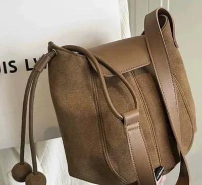 Ayollar hobo sumkasi