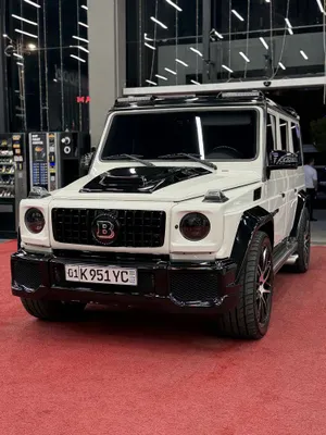 Mercedes-Benz G55 1
