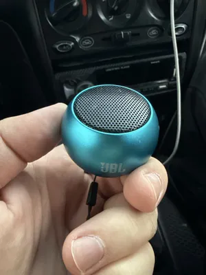 Mini kolonka JBL…. S birlokum 1
