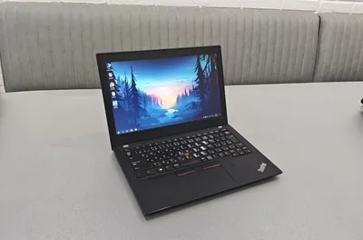 Lenovo ThinkPad X280 Core i5 8GB RAM SSD 1