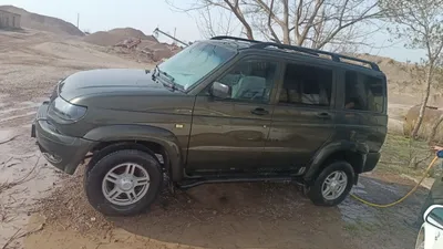 UAZ Patriot shoshilinch sotiladi 1