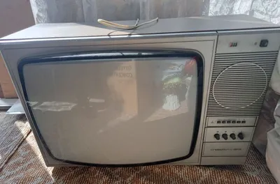 Lampali televizor 1