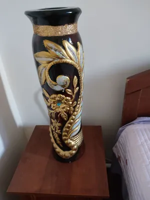 Interyer uchun ko‘za 1