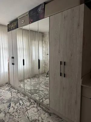 Срочно продаётся шкаф для спальни 1