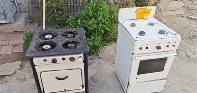 Ishlaydigan 2 ta sovet gaz plitasi sotiladi