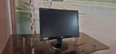 Монитор LG Flatron, 19 дюймов, 60 Гц