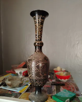 Antik vaza sotaman
