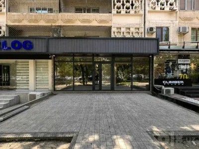 Ijaraga beriladi: Kosmonavtlar metrosi yonida 85 m² bino | 1-liniya 1