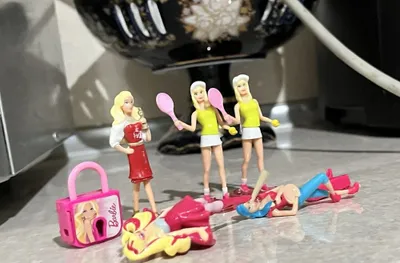 Barbie Kinderlar. 1
