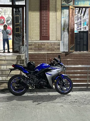 Спортивный мотоцикл Yamaha R3 400 куб. см 1