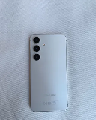 Samsung galaxy s24 1