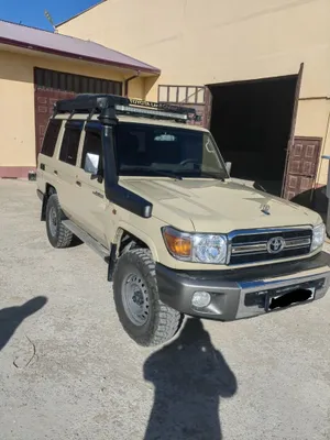 Toyota land cruiser 70 2019 года 1