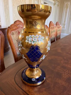 Bogemiya (Chexiya) gul vazasi 1