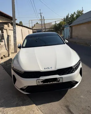 KIA K5 oq rangli, 2025 1
