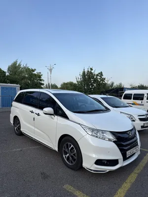 Honda Odyssey Япония. Отличный авто для семьи. Минивэн. 1
