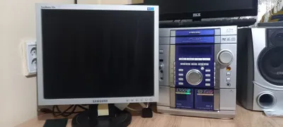 Komplekt Kompyuter hamda qo'shimcha monitor sotiladi 1
