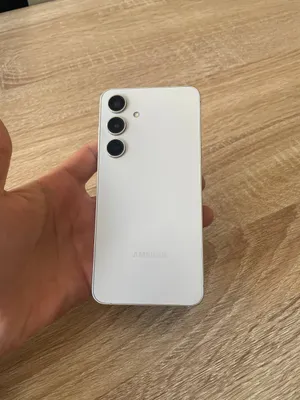Samsung Galaxy S24, 8 ГБ, 256 ГБ 1