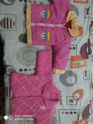 Qizlar uchun issiq kurtkalar yoki pidjakchalar 1