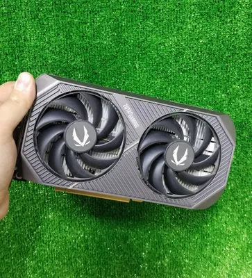 Видеокарта Zotac RTX 5060 8GB DDR7 1