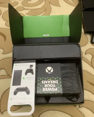 Xbox series X 1tb yangi holatda+gamepass ultimate