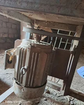 Дробилка сатылады жаксы шайнап тур. Бахасы 1 млн 200 келисимли 1