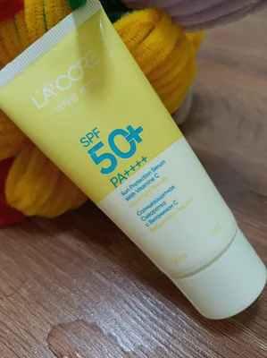 Quyoshdan saqlovchi Spf