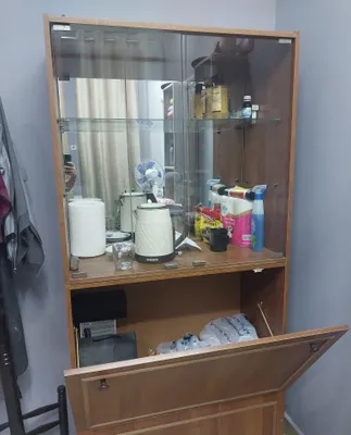 Продаётся шкаф с полками 1
