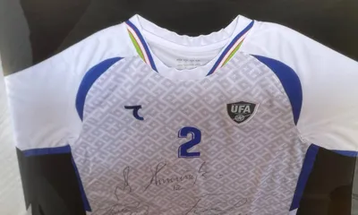Футболка Абдукодира Хусанова 1