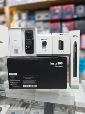 Insta360 X5 Starter Bundle