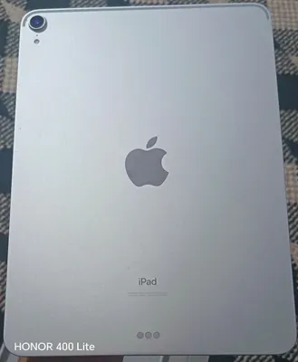 iPad Pro 11 2018, новый, ёмкость 95%, есть Face ID 1