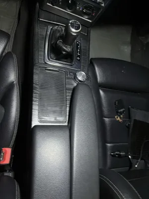 Подлокотник для Mercedes 204 1