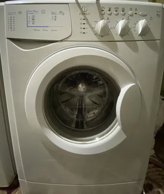 Стиральная машина Indesit 1