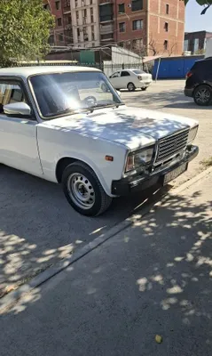 Vaz 2107 avtomobili sotiladi, injektor 1