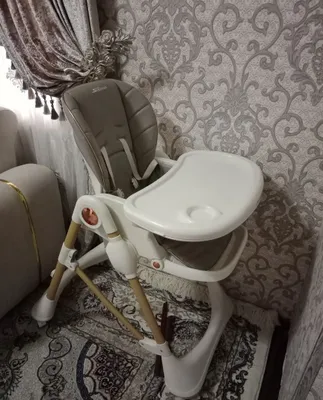 Детский столик для кормления