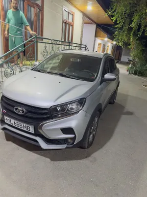 Lada x trey cross 1