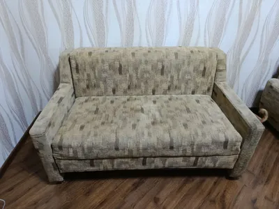 Ishlatilgan divan-krovat 1