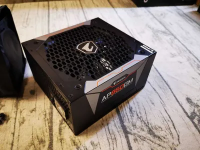 Блок питания Gigabyte 850W AORUS P850W 80PLUS Gold 1