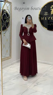 Kechki kostyum