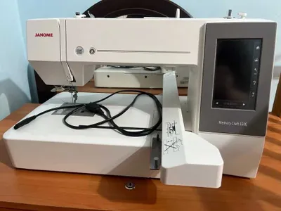 Janome E550 — tikuv va kashta tikish mashinasi 1
