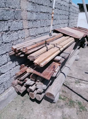 Тахта: Тосин, балка, страпил, рейка, на черный потолок 1