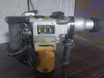 Perforator, bolgarka, ishlaydigan 1