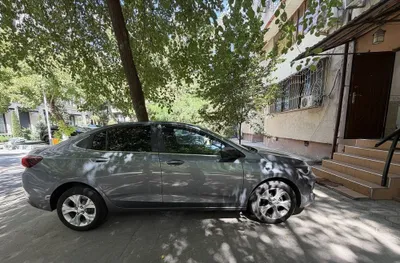 Onix avtomobili sotiladi 1