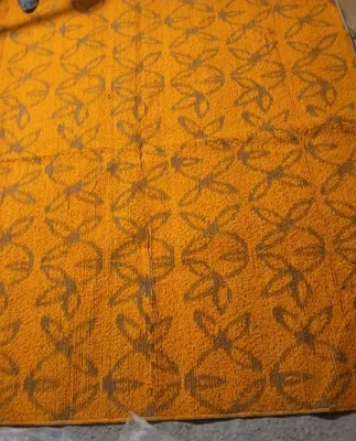 Yangi palos, o‘lchami 2×2 1