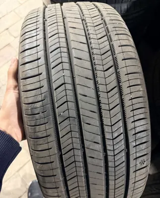 KUMHO SOLOS 225/45/18, есть 2 штуки