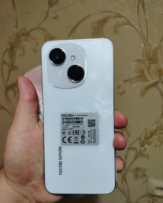 Tecno Spark Go 4/128, белый цвет, идеальное состояние 1