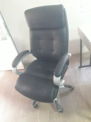 Kompyuter uchun qulay ofis kreslosi 1